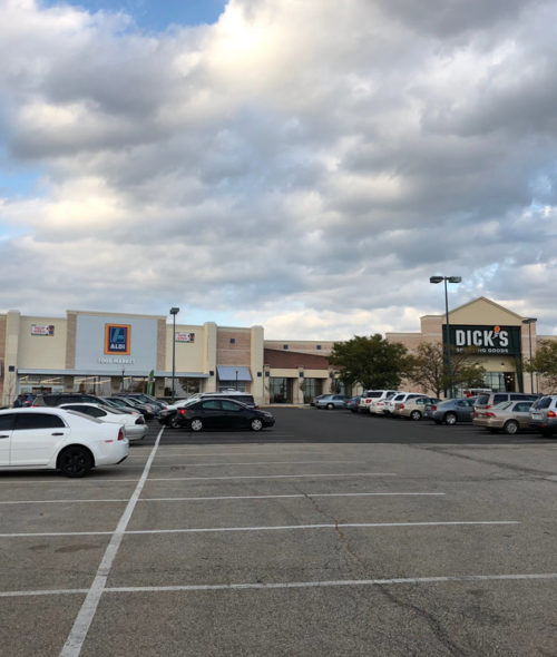 Alternative view of Northridge Plaza - 13