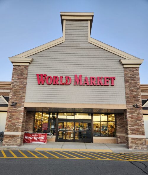 Alternative view of Shoppes at Bedford - 11